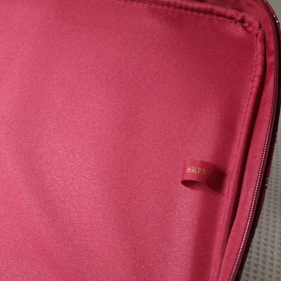 NEW Estee Lauder Quilted Bag - Picture 4 of 8